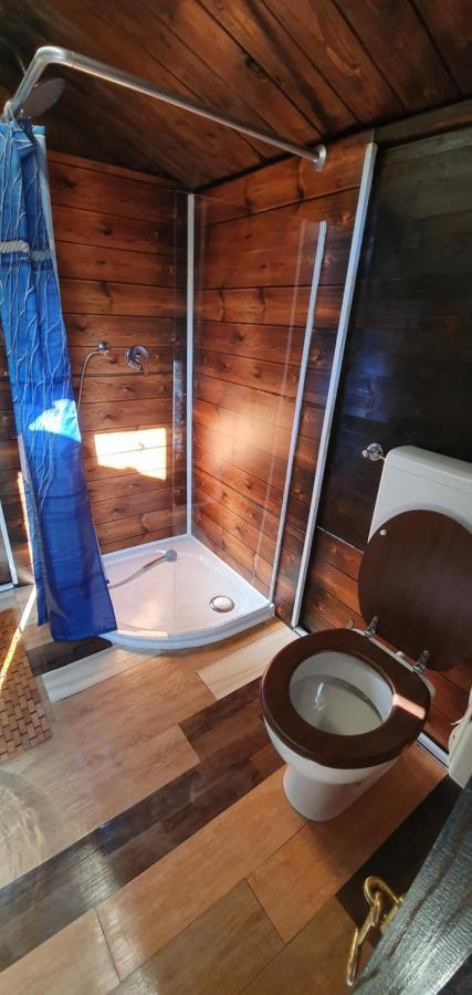 Nave Nel Bosco Bed & Breakfast Torresina Exterior foto