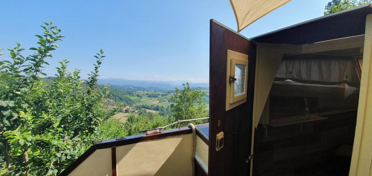 Nave Nel Bosco Bed & Breakfast Torresina Exterior foto