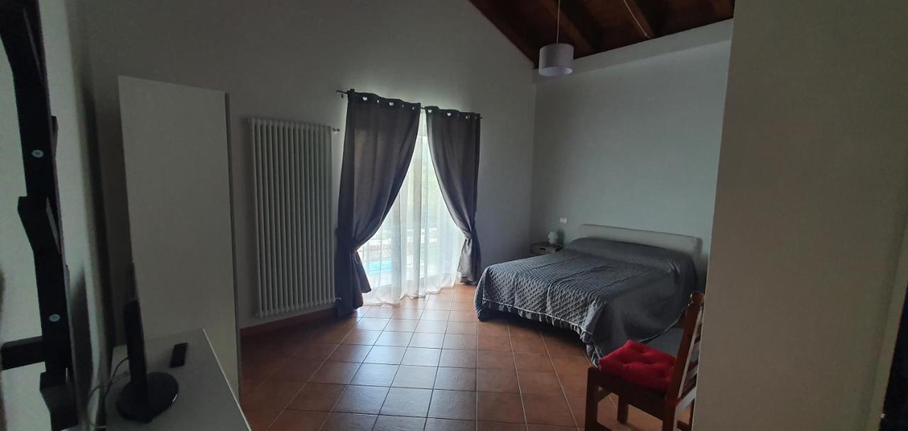 Nave Nel Bosco Bed & Breakfast Torresina Exterior foto